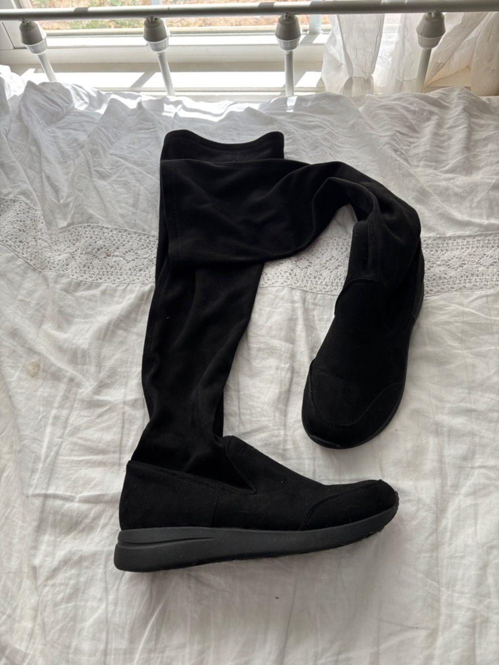 Rouge Helium Black Over-the-Knee Stretch Boots